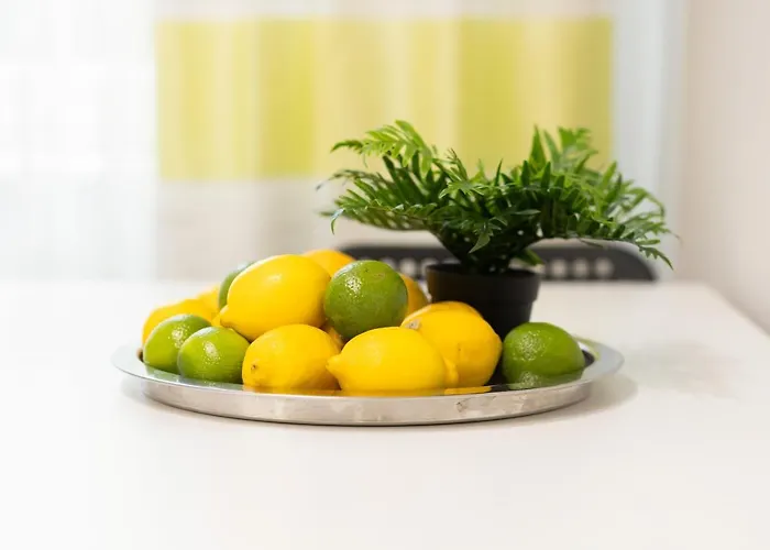 公寓 Praga Lukowska By Renters