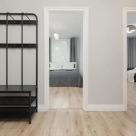 Praga Lukowska By Renters *